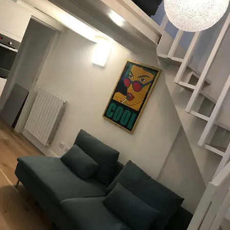 Viale Sabotino 5 * Milan