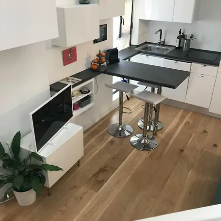 Viale Sabotino 5 Apartment