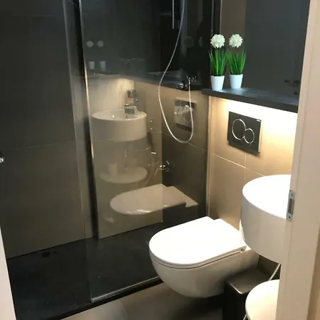 Viale Sabotino 5 Apartament *