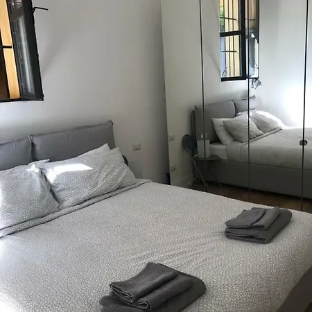 Viale Sabotino 5